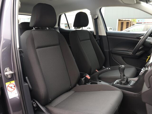 Volkswagen T-Cross 1.0 TSI 95 PK | Airco | Parkeersensoren | Digitaal Dashboard | App Connect | LED | Vierseizoenenbanden | DAB+ | Fabrieksgarantie