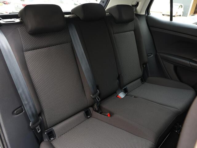 Volkswagen T-Cross 1.0 TSI 95 PK | Airco | Parkeersensoren | Digitaal Dashboard | App Connect | LED | Vierseizoenenbanden | DAB+ | Fabrieksgarantie