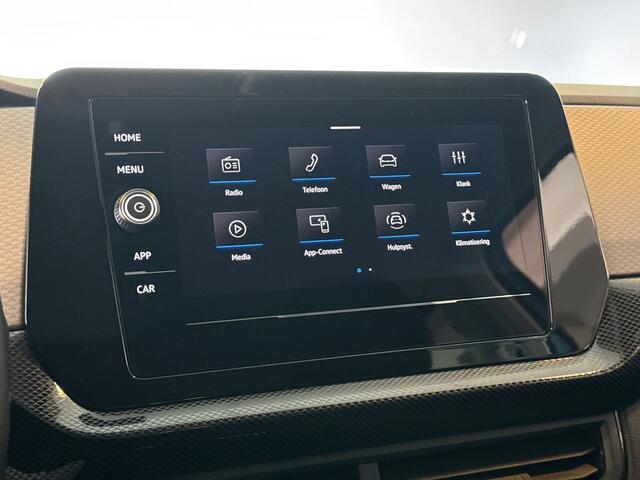 Volkswagen T-Cross 1.0 95pk TSI Life Edition Parkeersensoren voor & achter / Apple carplay & Android auto / Achteruitrijcamera