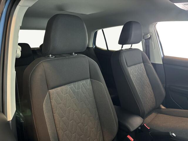 Volkswagen T-Cross 1.0 95pk TSI Life Edition Parkeersensoren voor & achter / Apple carplay & Android auto / Achteruitrijcamera