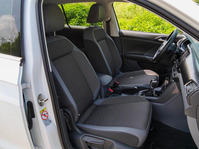 Volkswagen T-Cross 1.0 TSI 116PK Automaat Style | CAMERA | TREKHAAK |