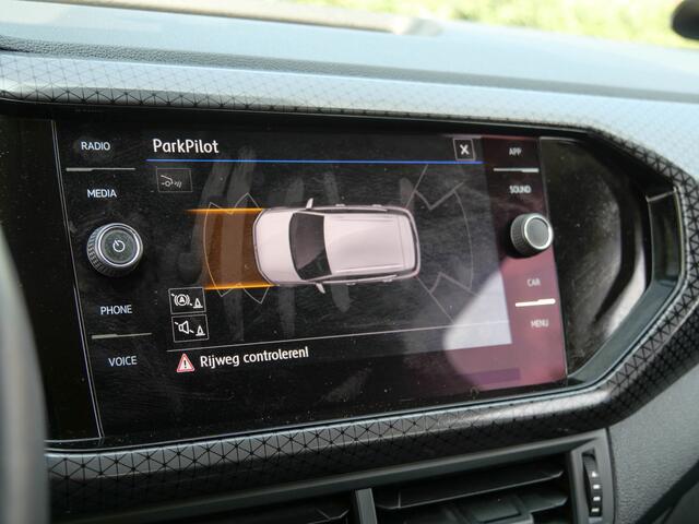 Volkswagen T-Cross 1.0 TSI 116PK Automaat Style | CAMERA | TREKHAAK |