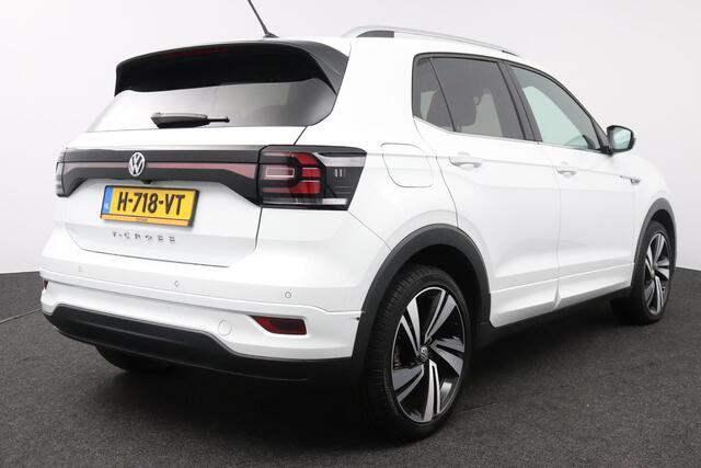 Volkswagen T-Cross 1.5 TSI 150pk DSG Style Business R | NL auto/1e eigenaar | Virtual Cockpit | R-Line |