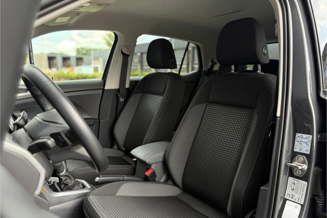 Volkswagen T-Cross 1.0 TSI Life 110pk - LED - Navi - Stoelverwarming - PDC - Rijklaar