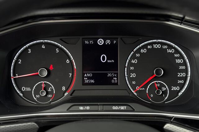 Volkswagen T-Cross 1.0 TSI Life 110pk - LED - Navi - Stoelverwarming - PDC - Rijklaar