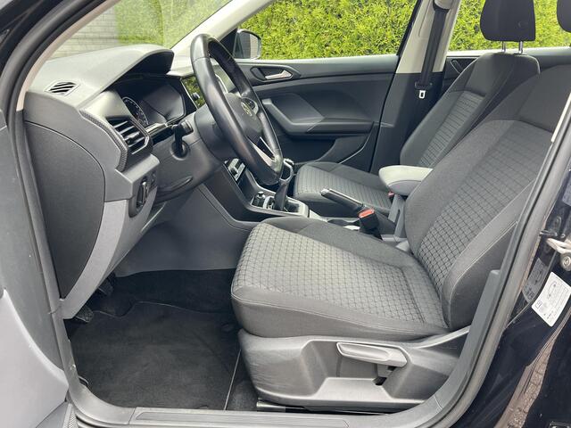 Volkswagen T-Cross 1.0 TSI Life *Carplay*Navi*Camera