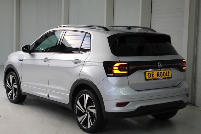 Volkswagen T-Cross 1.0 TSI R-Line DSG Navigatie | 18" Nevada Velgen | Camera Rear View | Side Assist | Digitale Cockpit Pro