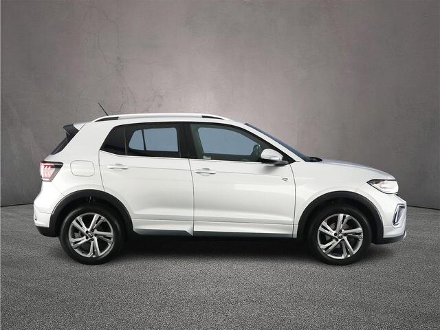 Volkswagen T-Cross R-Line 1.0 TSI 115pk DSG Automaat Adaptive cruise control, Navigatie, Achteruitrijcamera, Stoelverwarming, Airco, DAB, Radio, App connect, LED verlichting