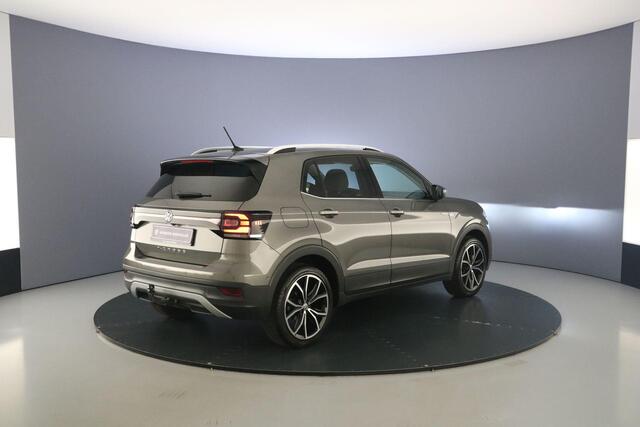Volkswagen T-Cross Style 1.0 TSI 115pk Trekhaak, Adaptive cruise control, Achteruitrijcamera, Navigatie, Parkeersensoren, LED koplampen, Parkeer assistent