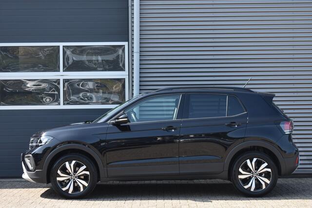 Volkswagen T-Cross 1.0 TSI / ACHTERUITRIJCAMERA / CRUISE CONTROL / LANE ASSIST
