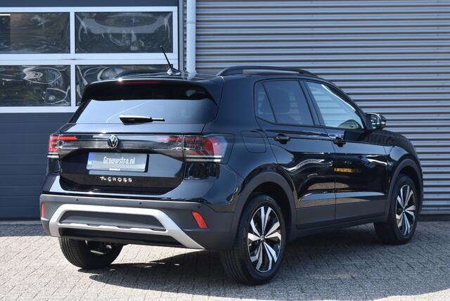 Volkswagen T-Cross 1.0 TSI / ACHTERUITRIJCAMERA / CRUISE CONTROL / LANE ASSIST
