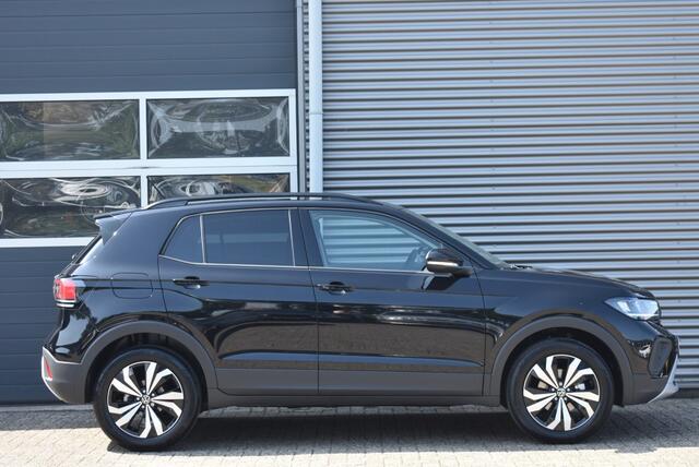 Volkswagen T-Cross 1.0 TSI / ACHTERUITRIJCAMERA / CRUISE CONTROL / LANE ASSIST