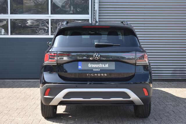 Volkswagen T-Cross 1.0 TSI / ACHTERUITRIJCAMERA / CRUISE CONTROL / LANE ASSIST