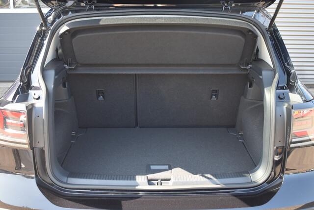 Volkswagen T-Cross 1.0 TSI / ACHTERUITRIJCAMERA / CRUISE CONTROL / LANE ASSIST