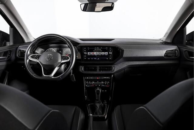 Volkswagen T-Cross 1.0 TSI Life 110 PK - Automaat | Adapt. Cruise | Stoelverw. | PDC | App. Connect | ECC | DAB | LM 17" | Trekhaak |