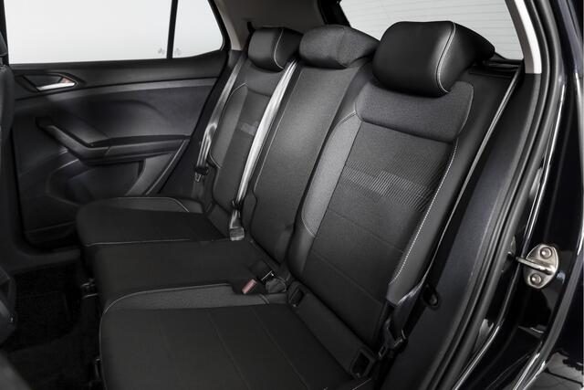 Volkswagen T-Cross 1.0 TSI Life 110 PK - Automaat | Adapt. Cruise | Stoelverw. | PDC | App. Connect | ECC | DAB | LM 17" | Trekhaak |