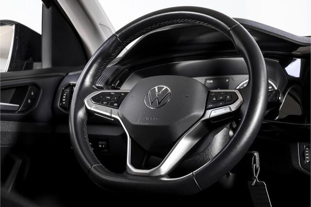 Volkswagen T-Cross 1.0 TSI Life 110 PK - Automaat | Adapt. Cruise | Stoelverw. | PDC | App. Connect | ECC | DAB | LM 17" | Trekhaak |