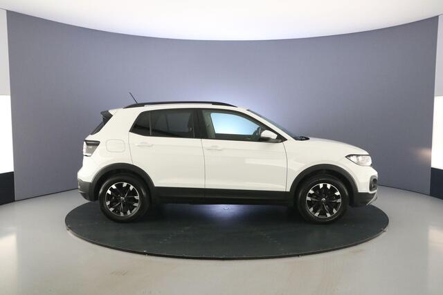 Volkswagen T-Cross Life 1.0 TSI 110pk DSG Automaat Adaptive cruise control, Stoelverwarming, Achteruitrijcamera, Airco, DAB, Radio, Parkeersensoren, App connect