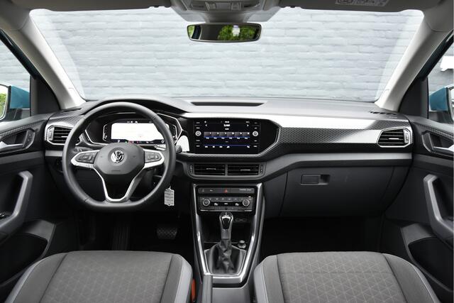 Volkswagen T-Cross 1.0 TSI Style Automaat 9.610 km!