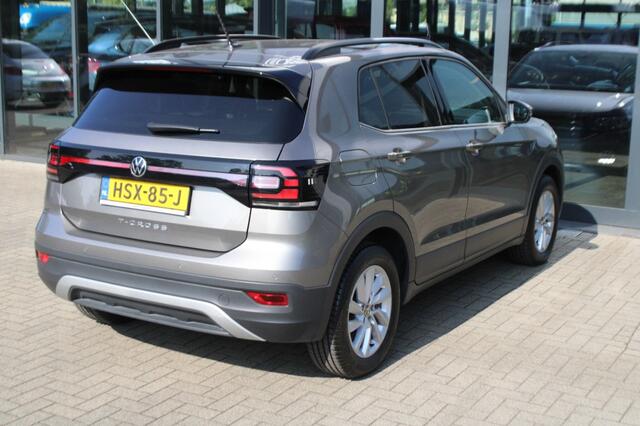 Volkswagen T-Cross 1.0 TSI DSG Aut. LIFE PDC Voor en achter Apple Carplay