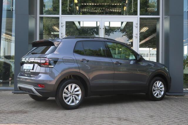 Volkswagen T-Cross 1.0 TSI 110PK, Apple Carplay/ Android Auto, LED Verlichting, Clima, etc.