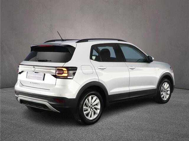 Volkswagen T-Cross Life 1.0 TSI 110pk DSG Automaat Adaptive cruise control, Achteruitrijcamera, Stoelverwarming, Parkeersensoren, Airco, DAB, Radio, App connect, Bluetooth