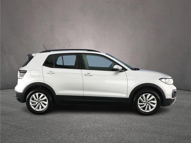 Volkswagen T-Cross Life 1.0 TSI 110pk DSG Automaat Adaptive cruise control, Achteruitrijcamera, Stoelverwarming, Parkeersensoren, Airco, DAB, Radio, App connect, Bluetooth