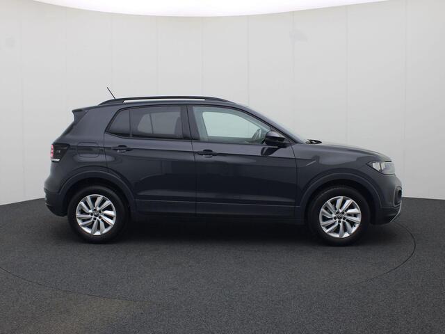 Volkswagen T-Cross 1.0TSI/95PK Life · Navigatie · App connect · Parkeersensoren