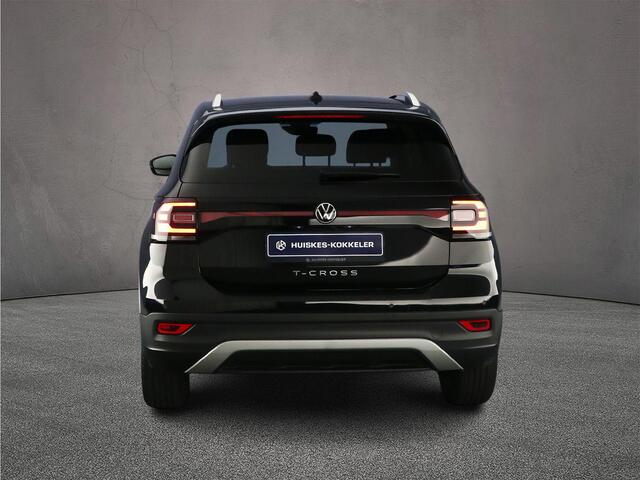 Volkswagen T-Cross Style 1.0 TSI 110pk DSG Automaat Adaptive cruise control, Achteruitrijcamera, LED koplampen, Stoelverwarming, Parkeersensoren, Airco, DAB, Radio