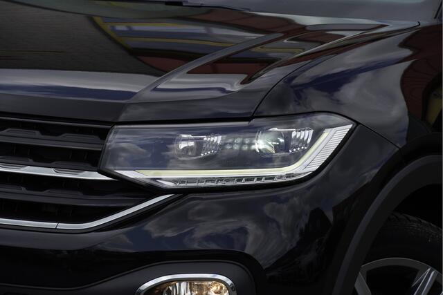 Volkswagen T-Cross 1.0 TSI Automaat! R-Line BJ2020 Lmv 17" | Led V+A | Pdc | Navi | Afneembare trekhaak | App-Connect | Virtual cockpit | Airco | Cruise control | Extra getint glas