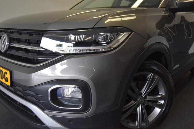 Volkswagen T-Cross 1.0 TSI Style , TREKHAAK , A UITRIJ CAM , LED KOPLAMPEN , PDC V+A , NAVI ,