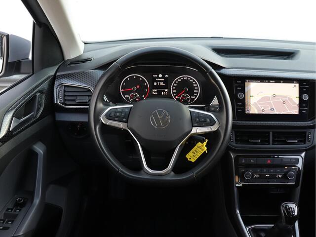 Volkswagen T-Cross 1.0 TSI Style 110pk | Navigatie | Parkeersensoren | Trekhaak | LED | ACC | DAB |