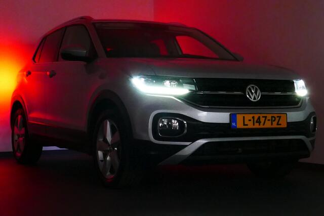 Volkswagen T-Cross 1.0 TSI Style. Adaptief Cruise, Navi, StoelVerw, PDC V+A, Led Koplampen