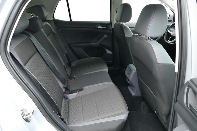 Volkswagen T-Cross 1.0 TSI Style. Adaptief Cruise, Navi, StoelVerw, PDC V+A, Led Koplampen