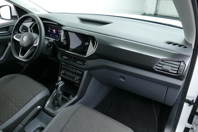 Volkswagen T-Cross 1.5 150pk TSI Style. Virt Cockpit, Navi, Camera, Clima, Adap Cruise, Haak 1200kg