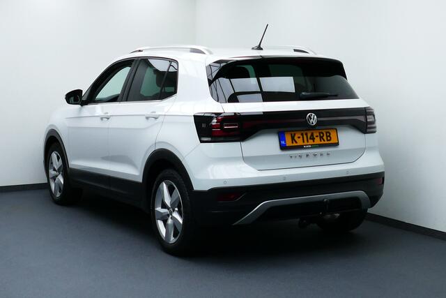 Volkswagen T-Cross 1.5 150pk TSI Style. Virt Cockpit, Navi, Camera, Clima, Adap Cruise, Haak 1200kg