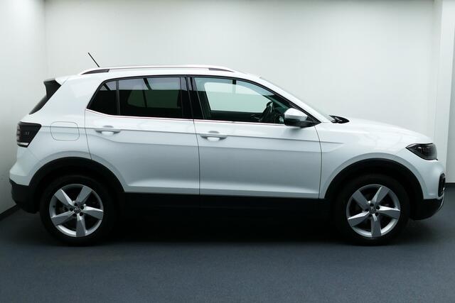 Volkswagen T-Cross 1.5 150pk TSI Style. Virt Cockpit, Navi, Camera, Clima, Adap Cruise, Haak 1200kg