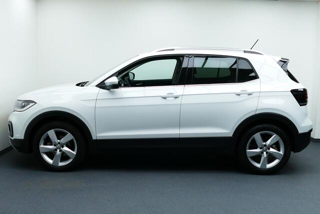 Volkswagen T-Cross 1.5 150pk TSI Style. Virt Cockpit, Navi, Camera, Clima, Adap Cruise, Haak 1200kg