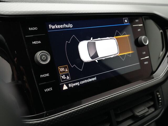 Volkswagen T-Cross 1.0 TSI 95 pk Life Business | Parkeersensoren voor/achter | Adaptive Cruise Control | Navigatie | 16 inch | DAB