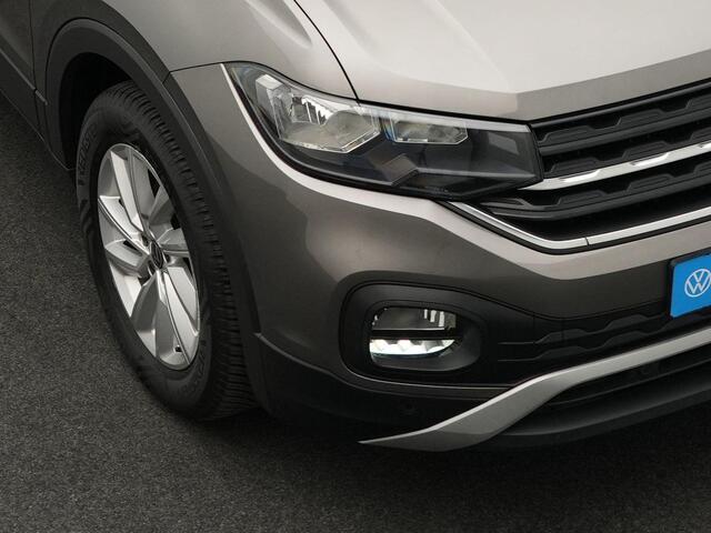 Volkswagen T-Cross 1.0 TSI 95 pk Life Business | Parkeersensoren voor/achter | Adaptive Cruise Control | Navigatie | 16 inch | DAB