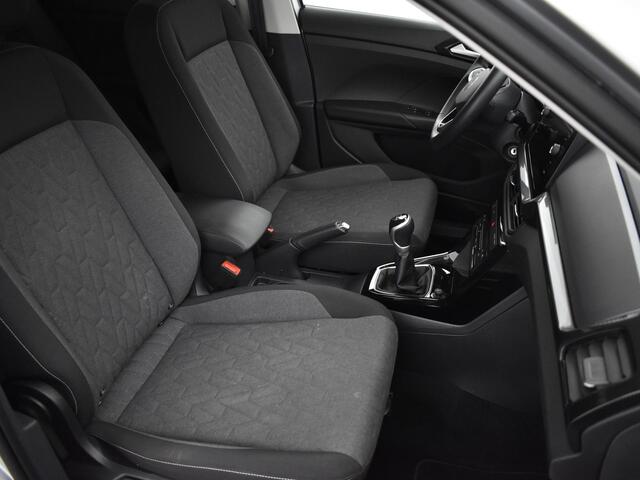 Volkswagen T-Cross 1.0 Tsi 95pk Life Edition · Apple/Android Car Play · P-Sensoren · ACC · DAB · Climatronic · 16'' Inch · Garantie t/m April 2026
