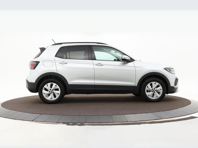 Volkswagen T-Cross 1.0 Tsi 95pk Life Edition · Apple/Android Car Play · P-Sensoren · ACC · DAB · Climatronic · 16'' Inch · Garantie t/m April 2026
