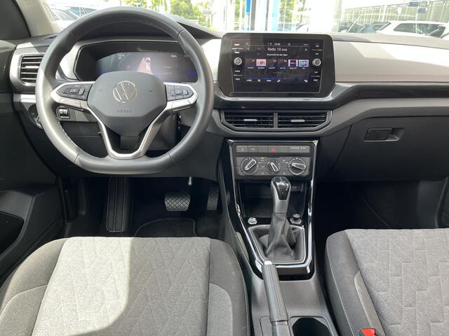 Volkswagen T-Cross 1.0 TSI Life Edition / AUTOMAAT/ GARANTIE TM 10-2028/ KEYLESS/ ADAPT. CRUISE/ LED/ 17" LMV/ APP-CONNECT/ PARK. SENSOREN + CAMERA/ AIRCO/ DAB/ LEDER STUUR