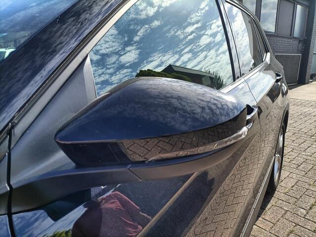 Volkswagen T-Cross 1.0 TSi Automaat, Navi,Camera,Climate,CC