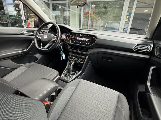 Volkswagen T-Cross 1.0 TSI AUTOMAAT *!* CARPLAY/ RADAR/ 17 DKM/ PRIVACY GLAS *!*