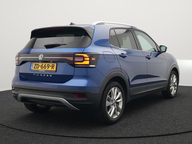Volkswagen T-Cross 1.0 TSI Style DSG | Trekhaak Afneembaar | Adaptive Cruise | Carplay | Camera | Sfeerverlichting | Parkassist | Dodehoek Detectie | Navi Full Map | DAB |