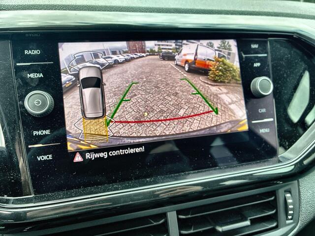 Volkswagen T-Cross 1.0TSI/110PK DSG Life Business · Camera · Apple/Android Car Play · Navigatie