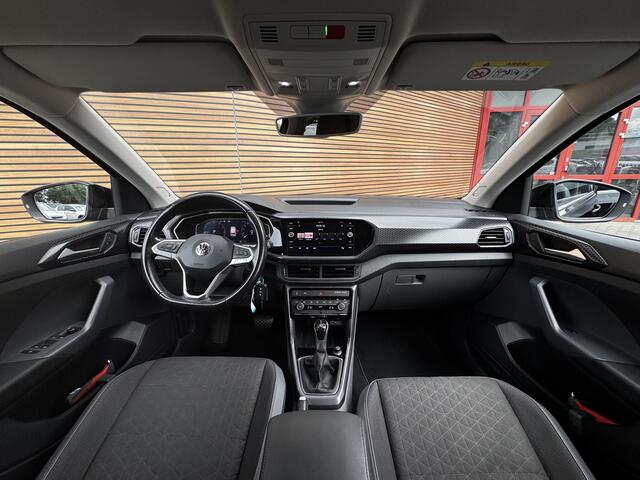 Volkswagen T-Cross 1.0 TSI Style R-Line Stoelverwarming / Navigatie / Camera