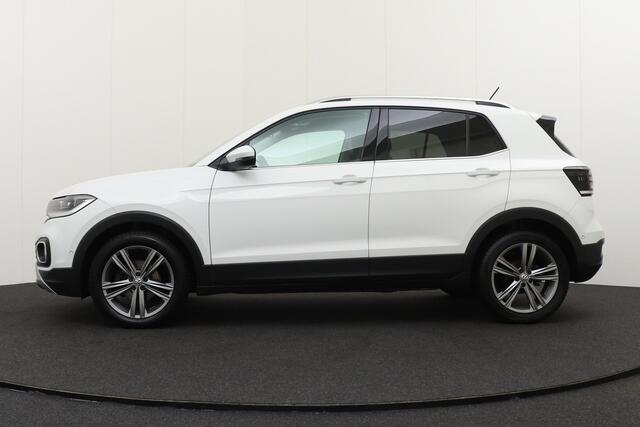 Volkswagen T-Cross 1.0 TSI Style Digi.Dash Stoelverw. Camera 17'LMV