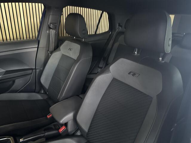 Volkswagen T-Cross 1.0 TSI Style Business R Trekhaak | Navi | Camera
